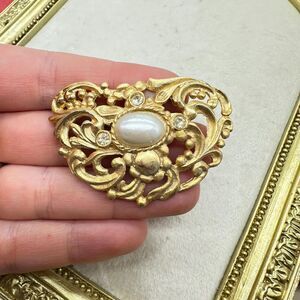 Vintage Jewelry Gold Tone Victorian Brooch With Rhinestones and Faux Pearl